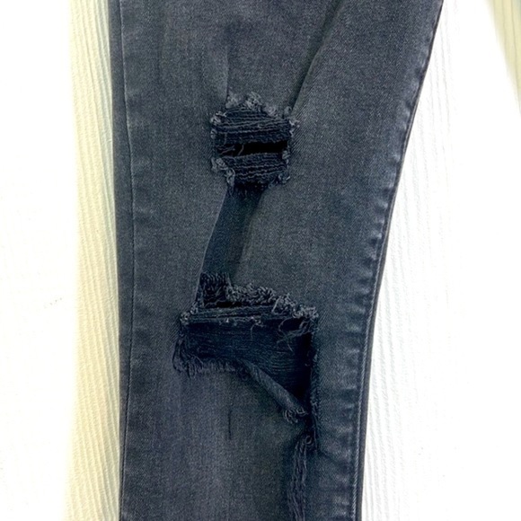 GAP - Y2K Black Stonewash Distressed Denim Jean Legging Size 4 - Picture 3 of 11
